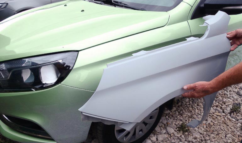 Пластиковые кузова автомобилей: производство, преимущества и недостатки