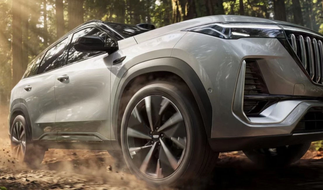Семейный выбор: Новый Geely Atlas: почему его всё чаще выбирают
