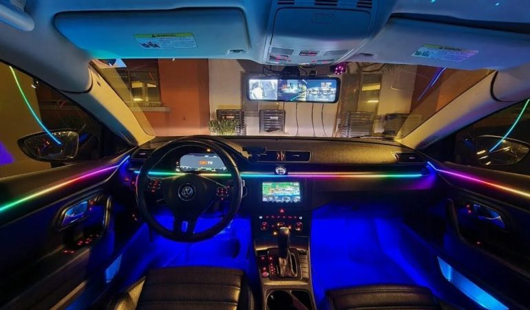 Освещение и подсветка салона автомобиля: идеи тюнинга без проблем с ГИБДД